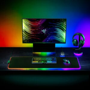 Razer Strider Chroma - Gaming Mouse Mat – Extended - Slika 2