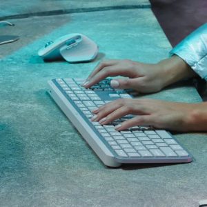 Logitech Tastatura Logitech MX Keys S 920-011566 Gray DE - Slika 3