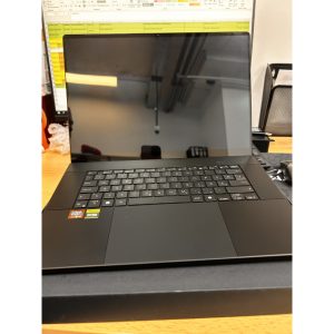 Asus ProArt P16 OLED H7606WI-ME016X (16 inča 4K OLED, Ryzen AI 9 HX 370, 64GB, SSD 2TB, RTX 4070, Win11 Pro) laptop outlet - Slika 1