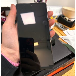 Asus ROG Phone 9 Pro 16GB/512GB Android 15 Phantom Black (AI2501-16G512GP-BK-EU) mobilni telefon outlet - Slika 2
