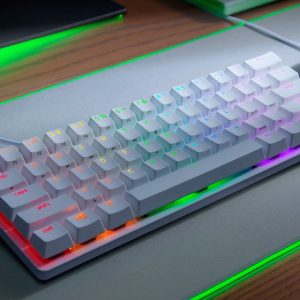 Razer Huntsman Mini Mercury Edition 60% Opto-Gaming Keyboard (Linear Red Switch) - Slika 3